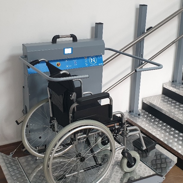 Yenilenmiş Tasarımı İle Konuşan Engelli Asansörü “masha”